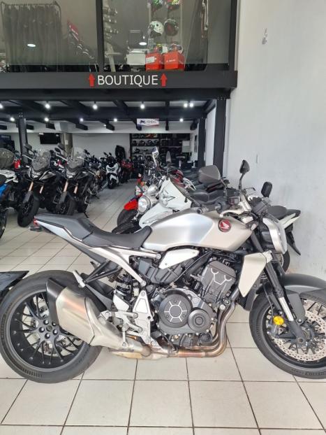 HONDA CB 1000 R ABS, Foto 1