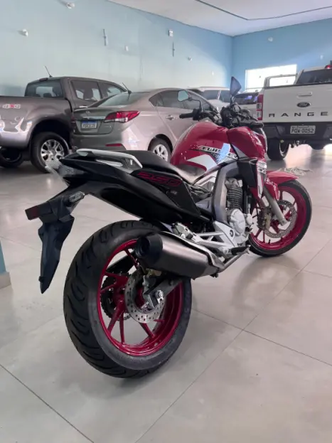 HONDA CB 250 F Twister FLEXONE, Foto 7 HONDA CB 250 F Twister FLEXONE, Foto 7