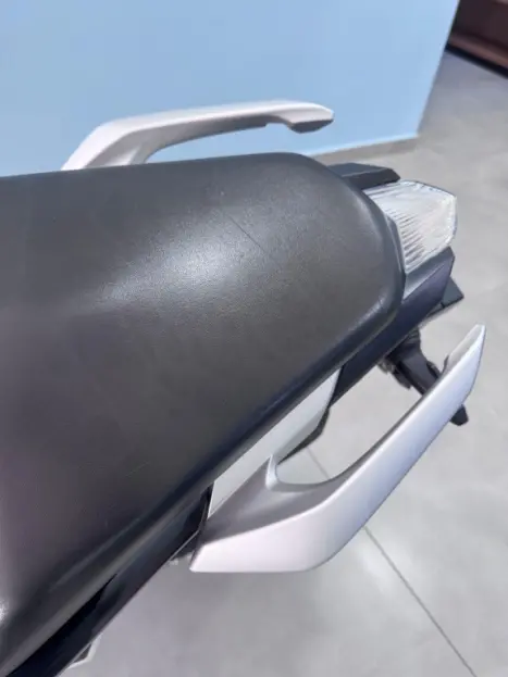 HONDA CB 250 F Twister FLEXONE, Foto 12 HONDA CB 250 F Twister FLEXONE, Foto 12