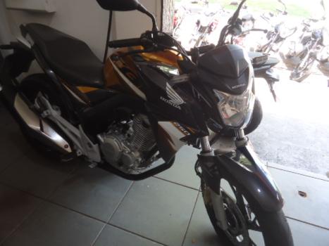 HONDA CB 250 F Twister FLEXONE, Foto 1