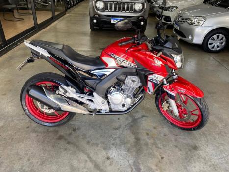 HONDA CB 250 F Twister FLEXONE, Foto 1