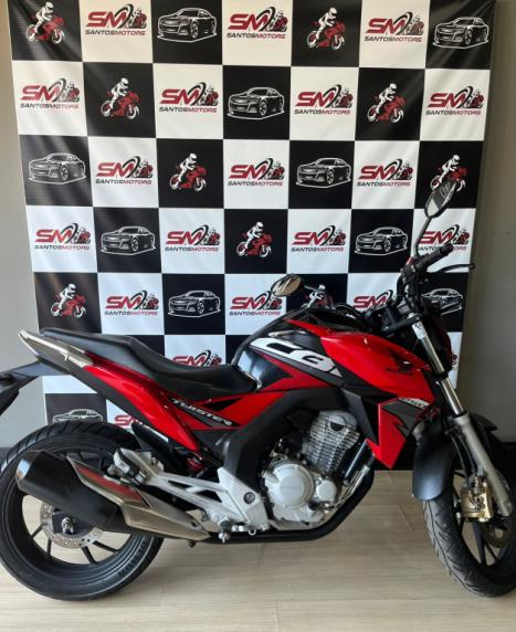 HONDA CB 250 F Twister , Foto 1