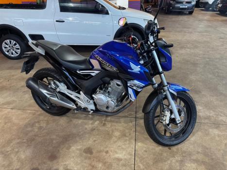 HONDA CB 250 F Twister , Foto 3