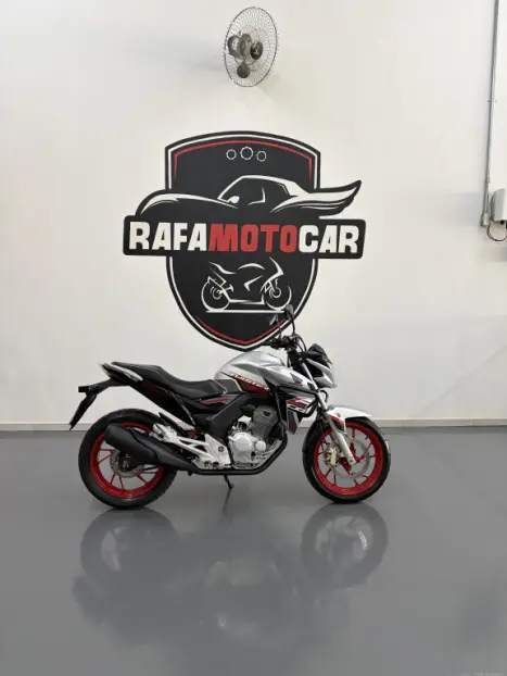 HONDA CB 250 F Twister FLEXONE, Foto 3