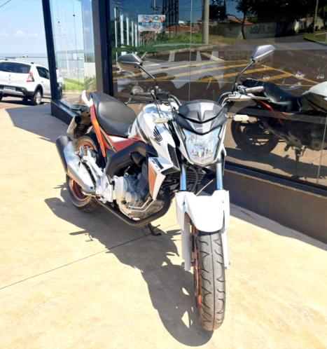 HONDA CB 250 F Twister FLEXONE, Foto 2