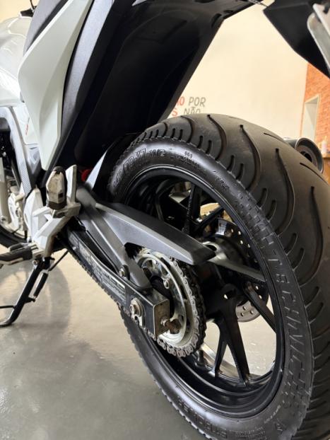 HONDA CB 250 F Twister FLEXONE, Foto 4