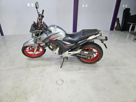 HONDA CB 250 F Twister FLEXONE, Foto 4