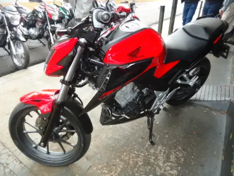 HONDA CB 300 F Twister FLEX CBS, Foto 2