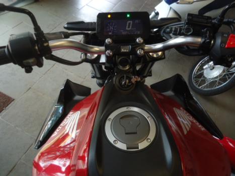 HONDA CB 300 F Twister FLEX ABS, Foto 3