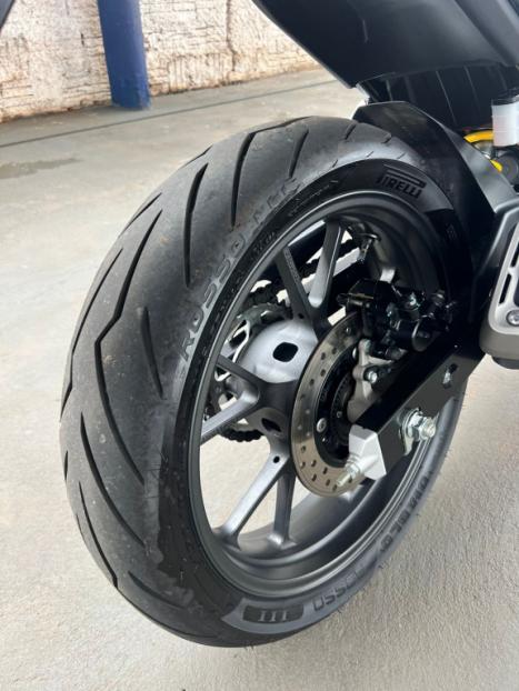 HONDA CB 300 F Twister FLEX ABS, Foto 9