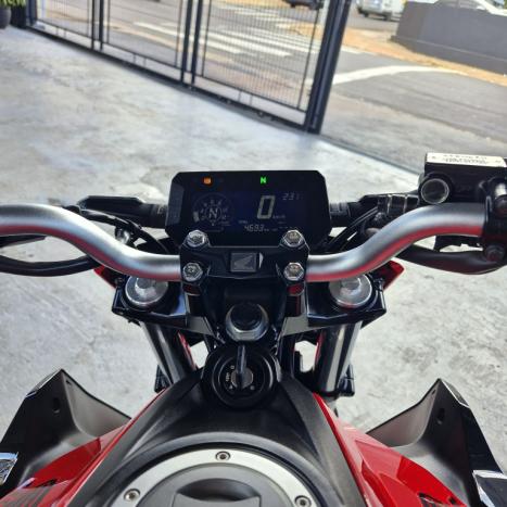 HONDA CB 300 F Twister FLEX ABS, Foto 2