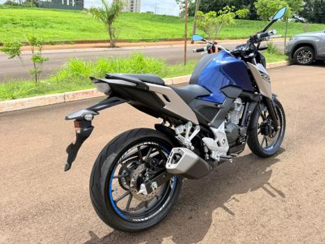 HONDA CB 300 F Twister FLEX ABS, Foto 3