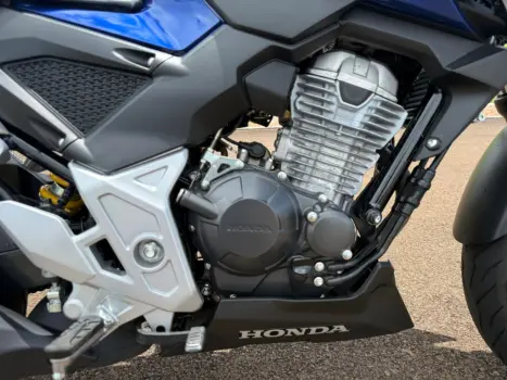 HONDA CB 300 F Twister FLEX ABS, Foto 9