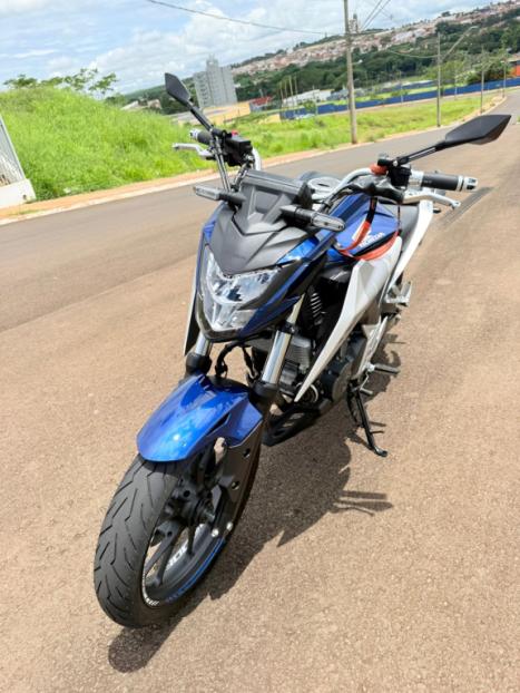 HONDA CB 300 F Twister FLEX ABS, Foto 1