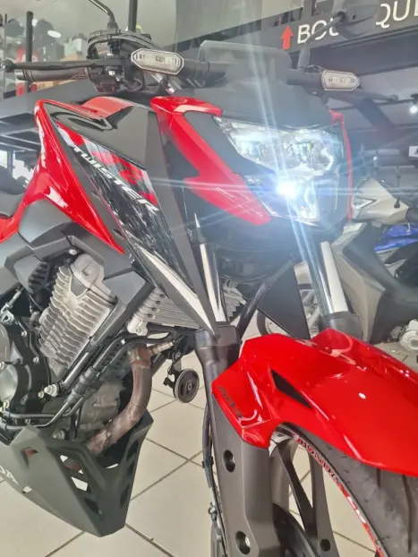 HONDA CB 300 F Twister FLEX ABS, Foto 4