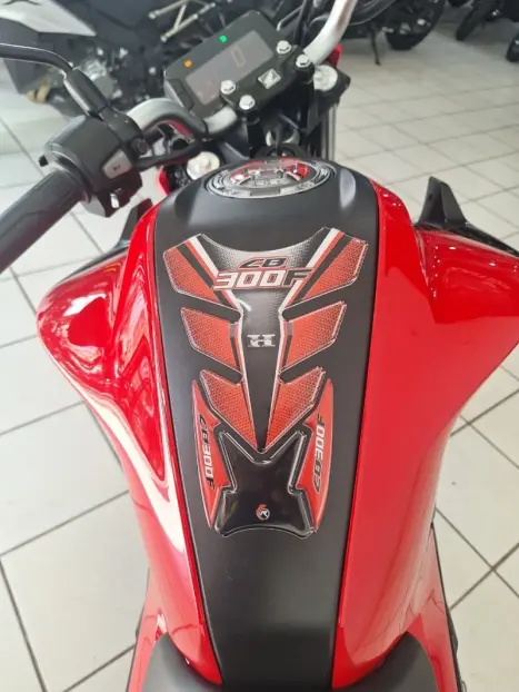 HONDA CB 300 F Twister FLEX ABS, Foto 9