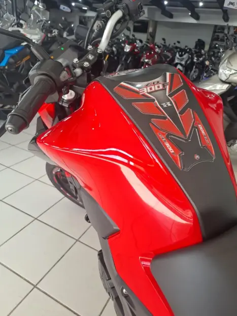 HONDA CB 300 F Twister FLEX ABS, Foto 10