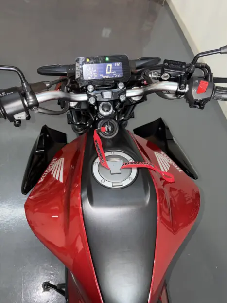 HONDA CB 300 F Twister FLEX ABS, Foto 6