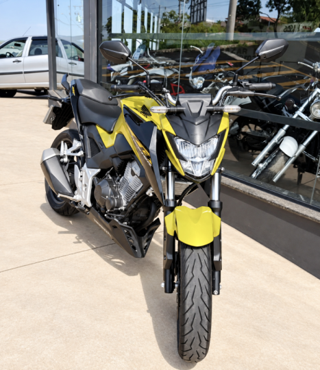HONDA CB 300 F Twister FLEX ABS, Foto 4
