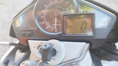 HONDA CB 300 R ESPECIAL EDITION, Foto 3