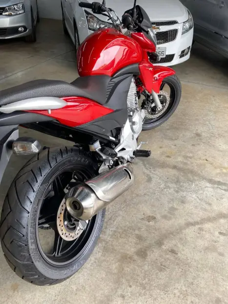 HONDA CB 300 R FLEX, Foto 4