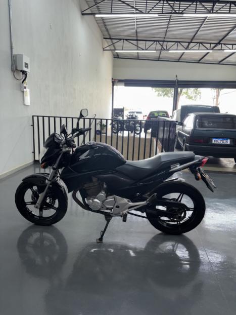 HONDA CB 300 R FLEX, Foto 3