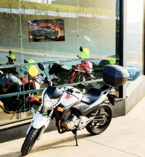 HONDA CB 300 R FLEX, Foto 3