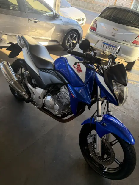 HONDA CB 300 R FLEX, Foto 1