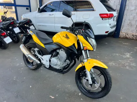HONDA CB 300 R STD, Foto 3