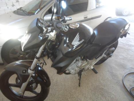 HONDA CB 300 R STD, Foto 2