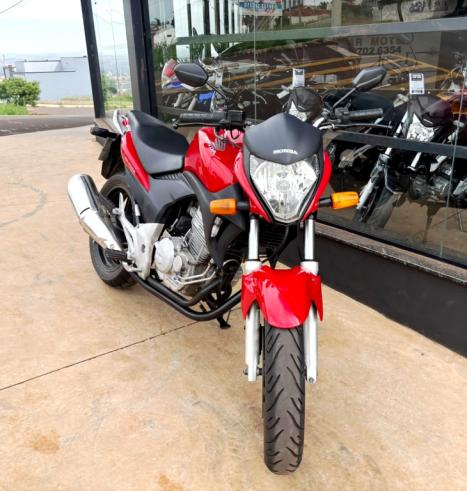 HONDA CB 300 R STD, Foto 2