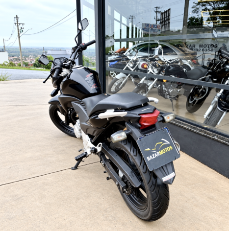HONDA CB 300 R STD, Foto 4