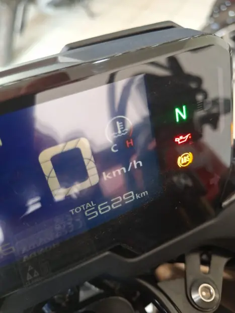 HONDA CB 500 F ABS, Foto 3