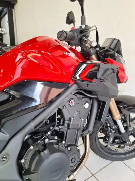 HONDA CB 500 F ABS, Foto 6