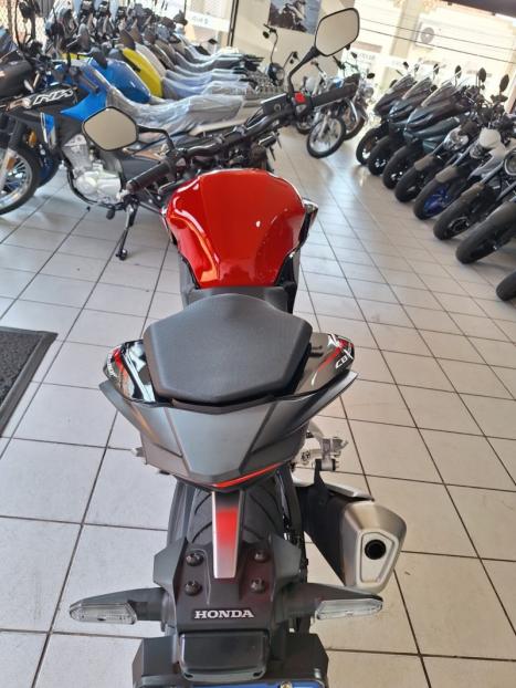 HONDA CB 500 F ABS, Foto 9