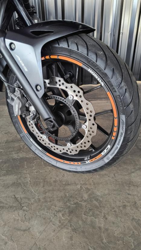 HONDA CB 500 X ABS, Foto 4