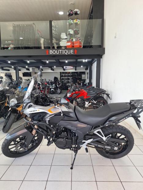 HONDA CB 500 X ABS, Foto 2