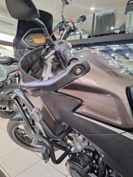 HONDA CB 500 X ABS, Foto 9