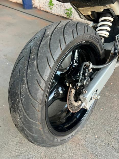 HONDA CB 600 F HORNET SEM ABS, Foto 10 HONDA CB 600 F HORNET SEM ABS, Foto 10