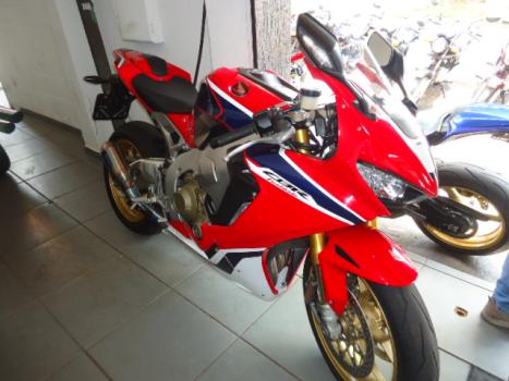 HONDA CBR 1000 RR FIRE BLADE, Foto 1 HONDA CBR 1000 RR FIRE BLADE, Foto 1