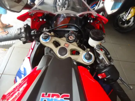 HONDA CBR 1000 RR FIRE BLADE, Foto 4 HONDA CBR 1000 RR FIRE BLADE, Foto 4