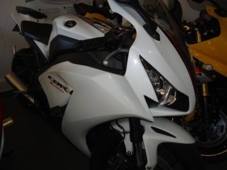 HONDA CBR 1000 RR FIRE BLADE, Foto 1