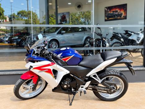 HONDA CBR 250 R, Foto 5
