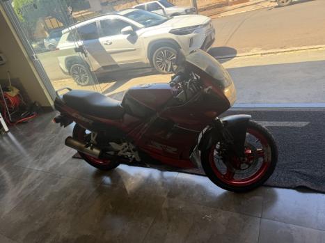 HONDA CBR 450 SR, Foto 3