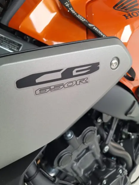 HONDA CBR 650 R ABS, Foto 18