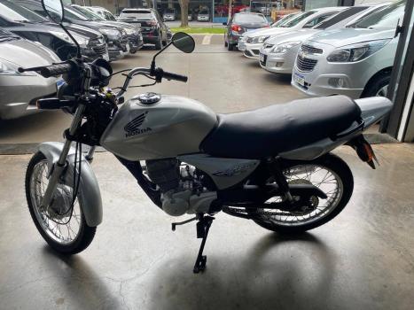 HONDA CG 150 TITAN ES, Foto 2