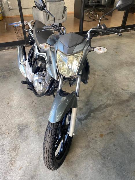 HONDA CG 160 TITAN S, Foto 2