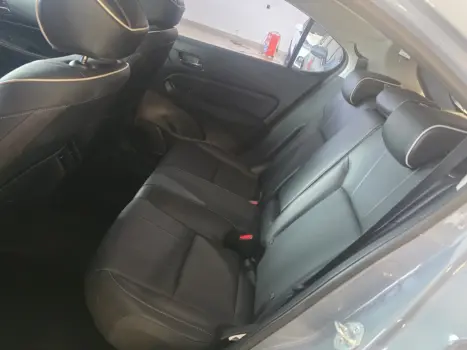 HONDA City Hatch 1.5 16V 4P FLEX TOURING AUTOM�TICO CVT, Foto 12
