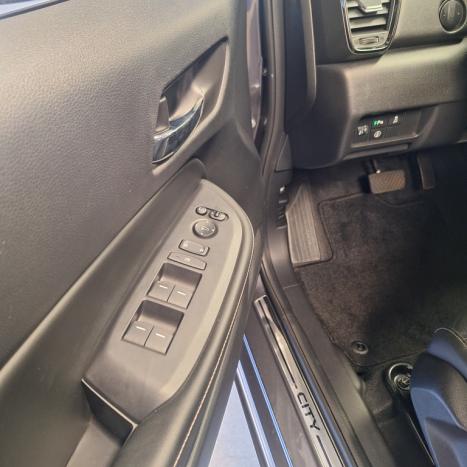 HONDA City Hatch 1.5 16V 4P FLEX TOURING AUTOM�TICO CVT, Foto 4