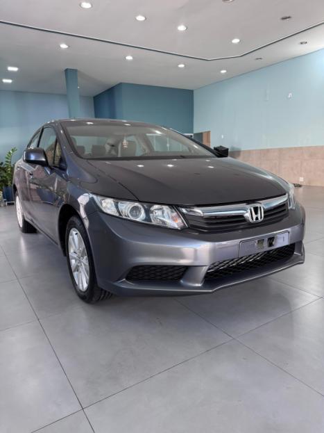 HONDA Civic 1.8 16V 4P FLEX LXS AUTOMTICO, Foto 2